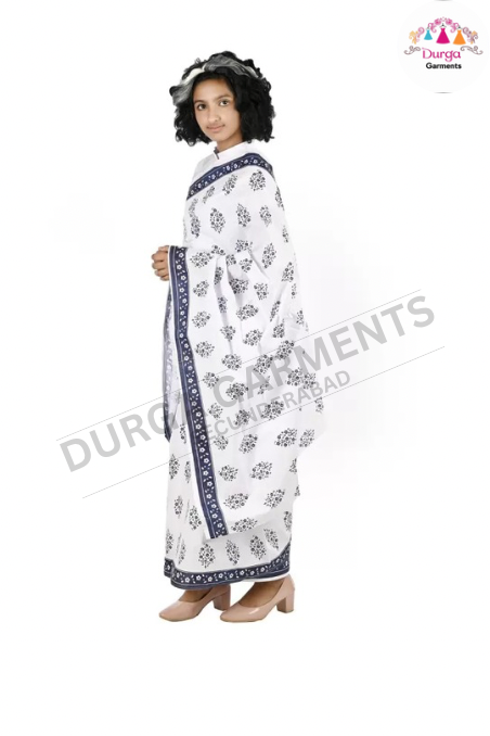 Indira Gandhi Costume