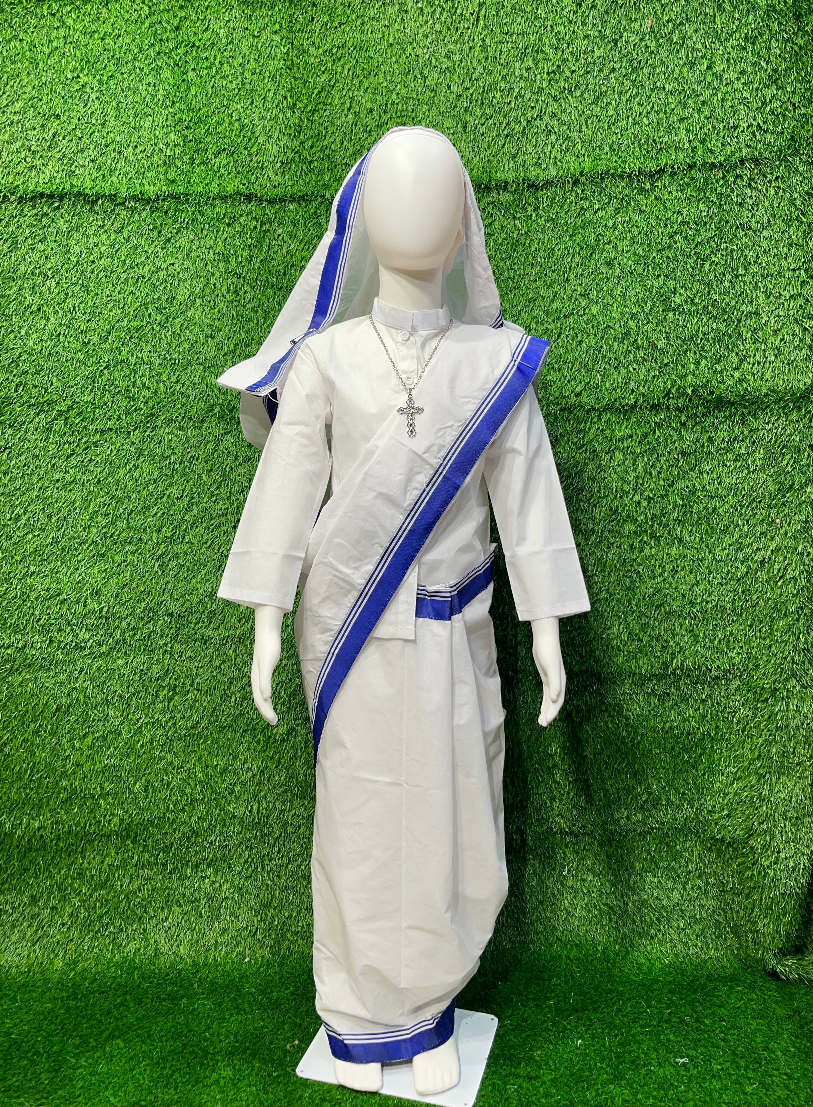 Mother Teresa Costume