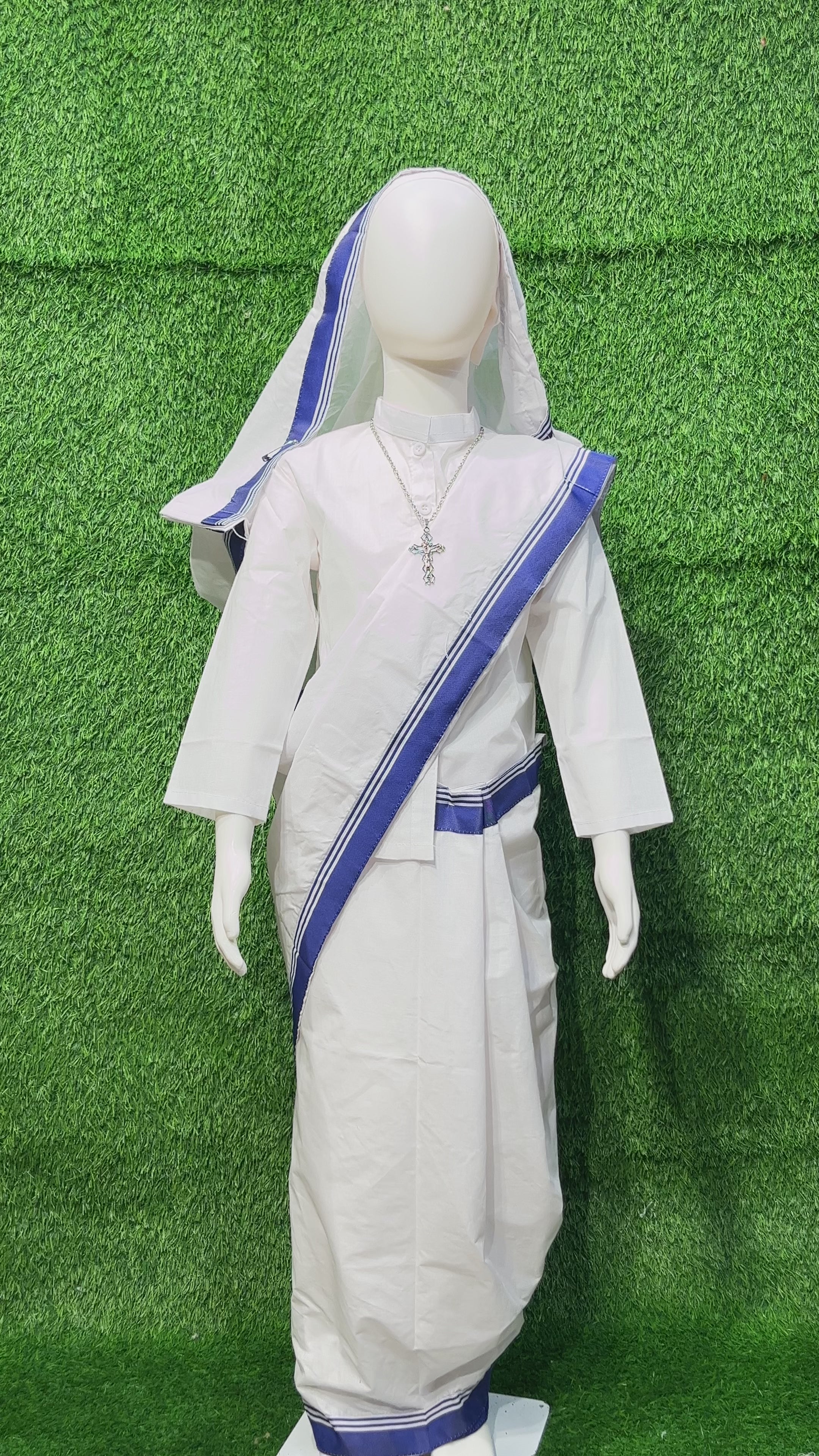 Mother Teresa Costume